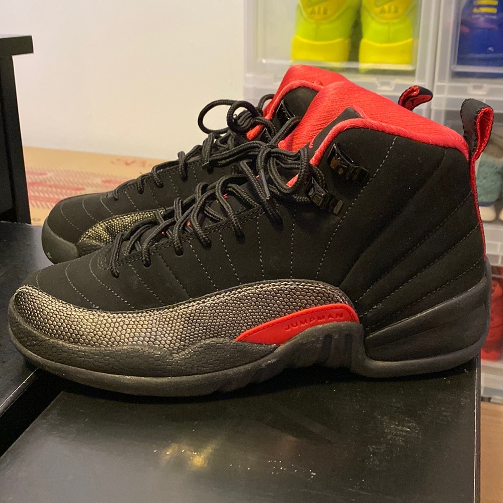Jordan Retro 12